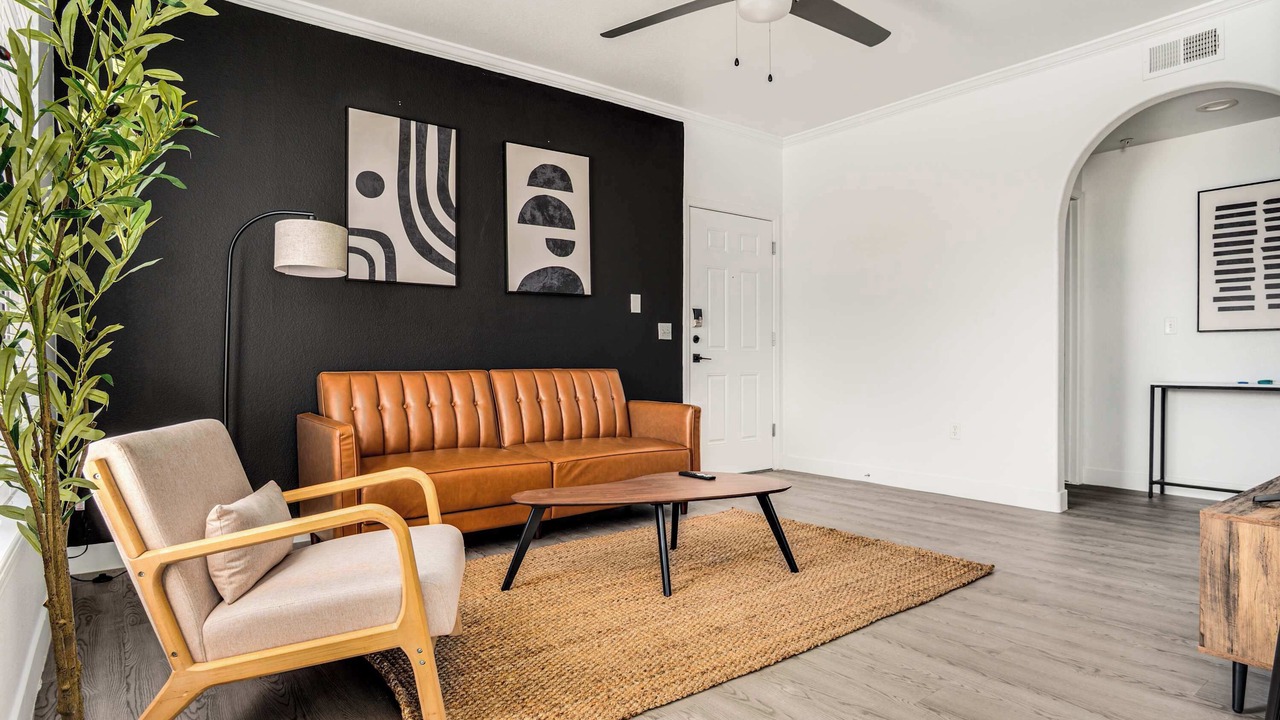 Photo of Livingroom in Glendale Sports and Entertainment District