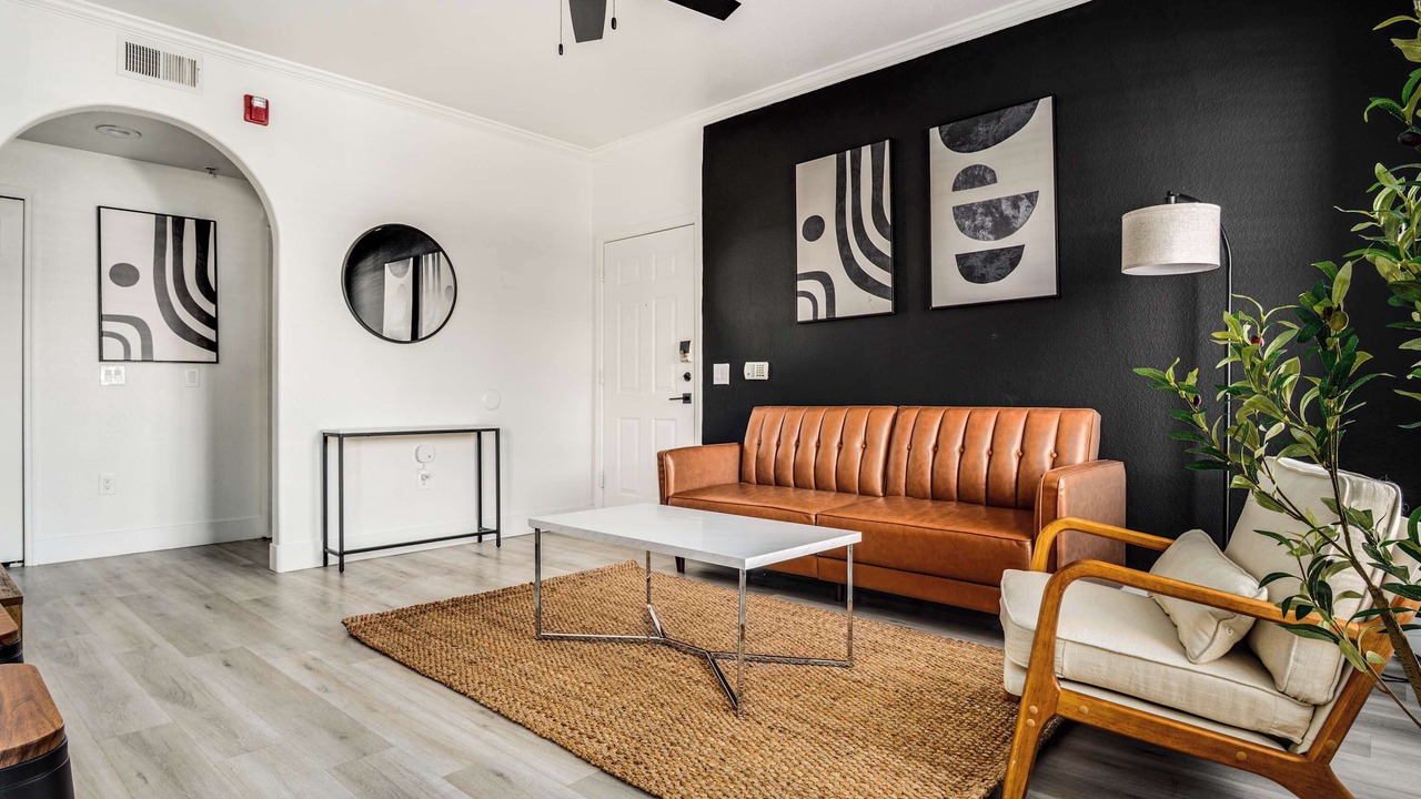 Photo of Livingroom in Glendale Sports and Entertainment District