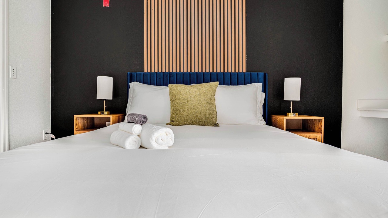 Photo of Bedroom in Glendale Sports and Entertainment District