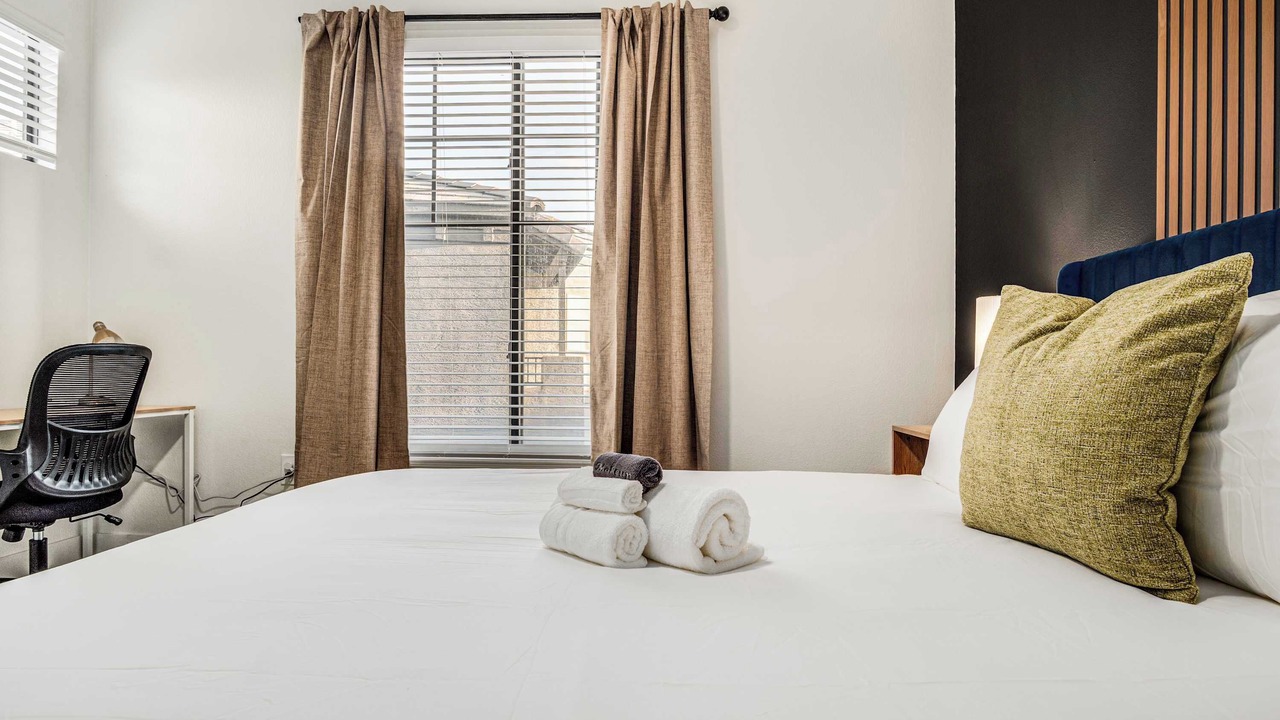 Photo of Bedroom in Glendale Sports and Entertainment District