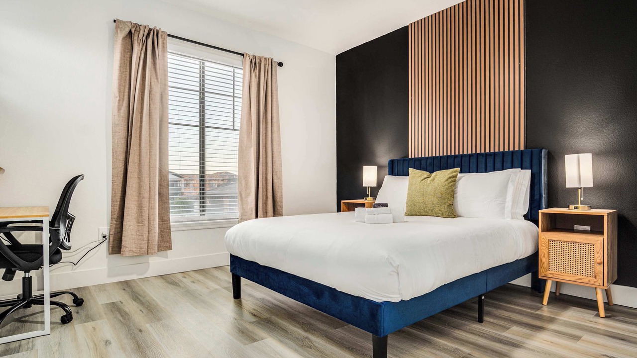 Photo of Bedroom in Glendale Sports and Entertainment District