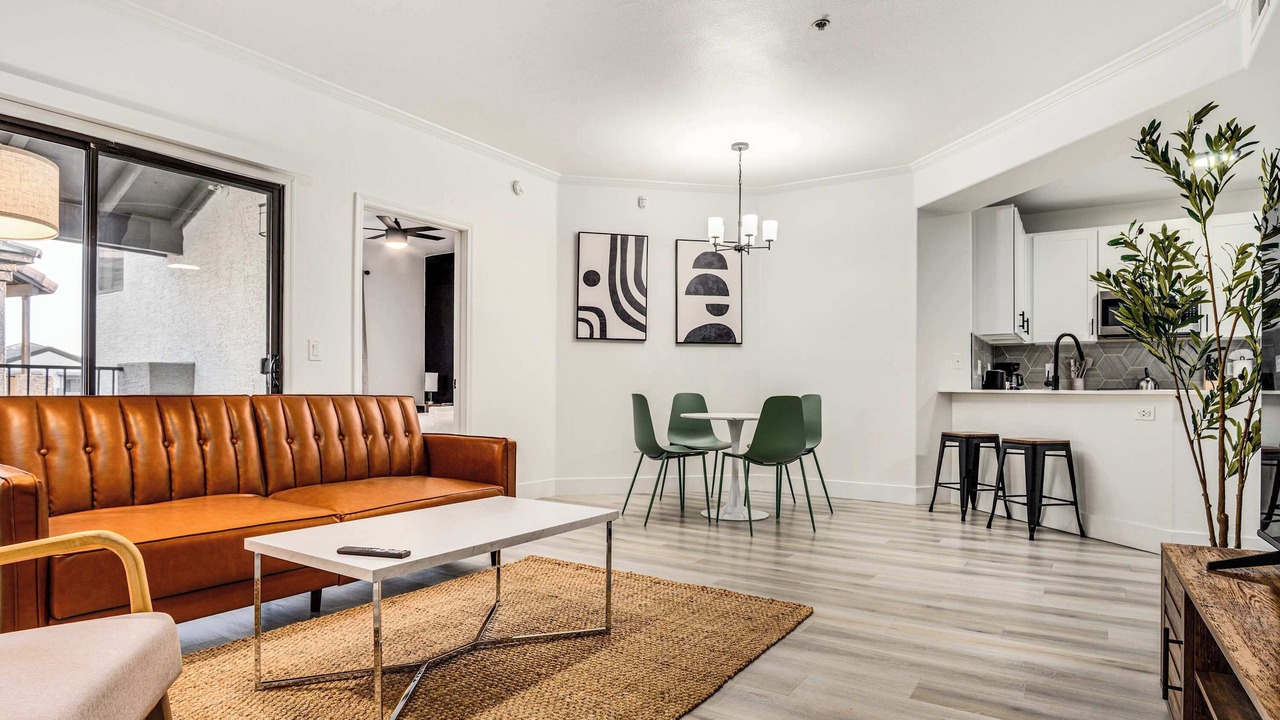 Photo of Livingroom in Glendale Sports and Entertainment District