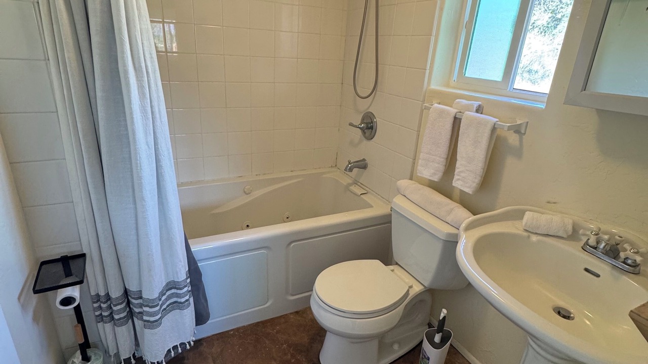Photo of Bathroom in West Sedona
