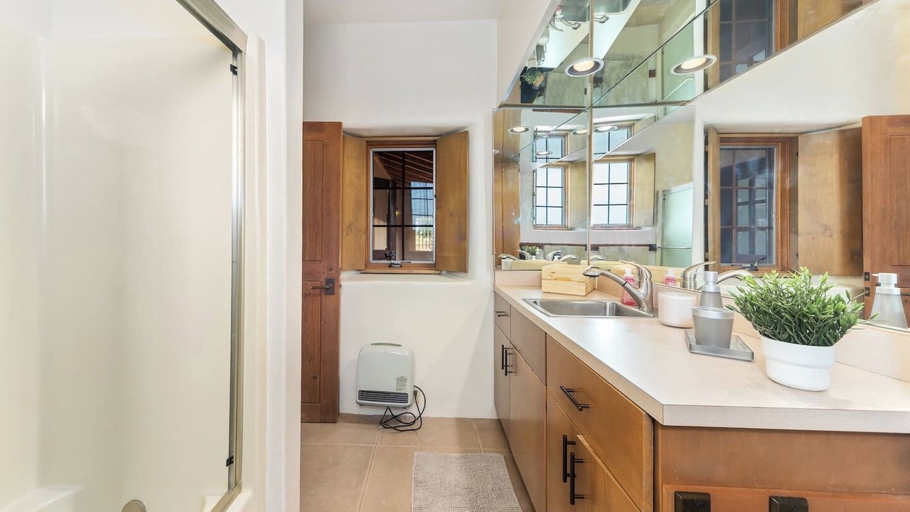 Photo of Bathroom in Marana