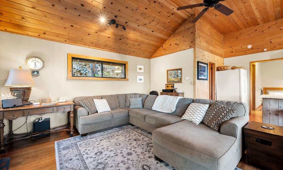 Photo of Livingroom in Prescott