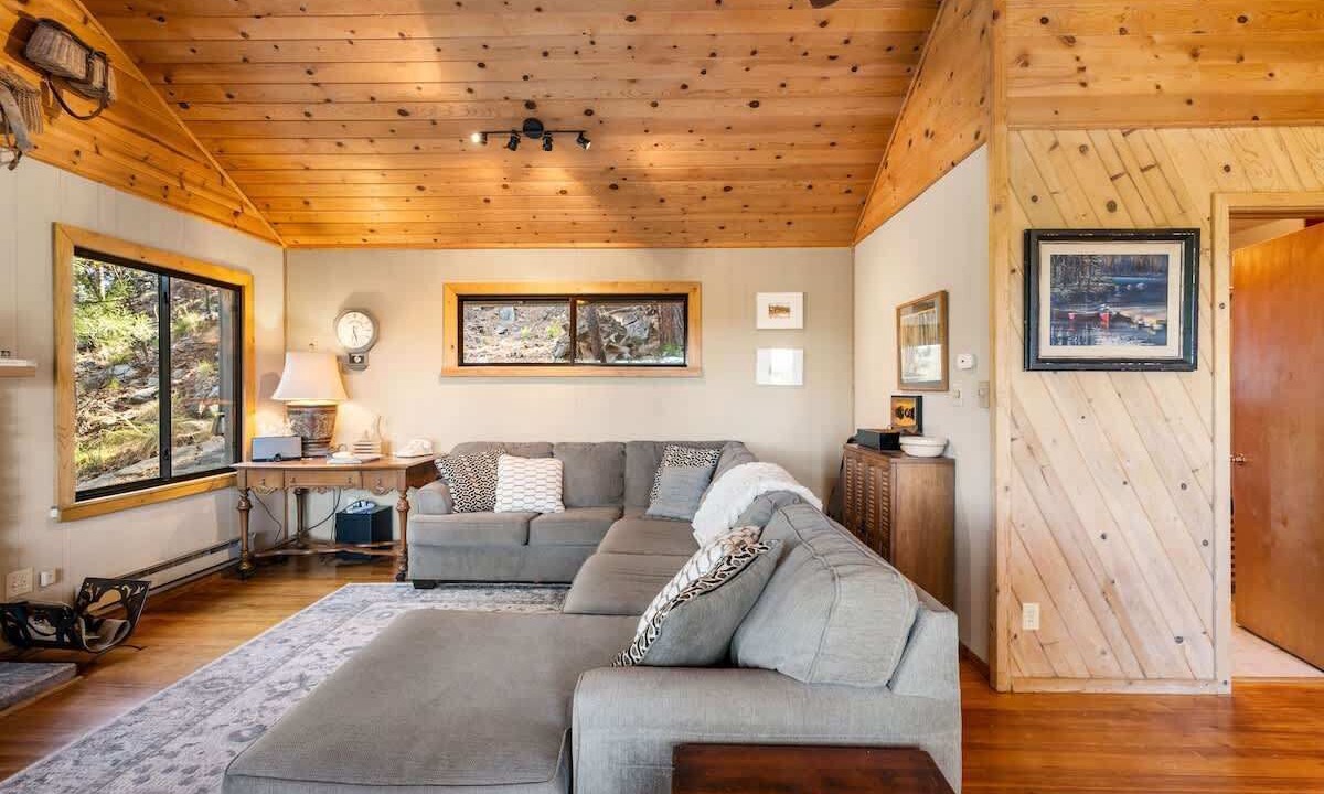 Photo of Livingroom in Prescott