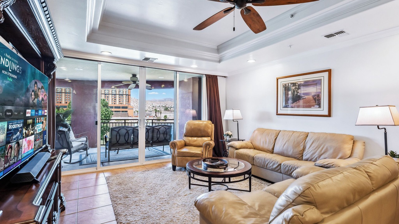 Photo of Livingroom in Bullhead City