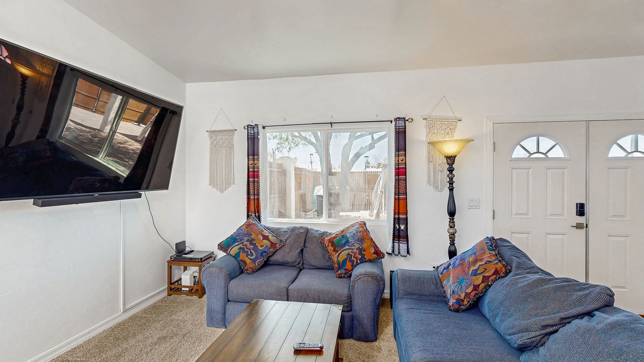 Photo of Livingroom in Campus Farm