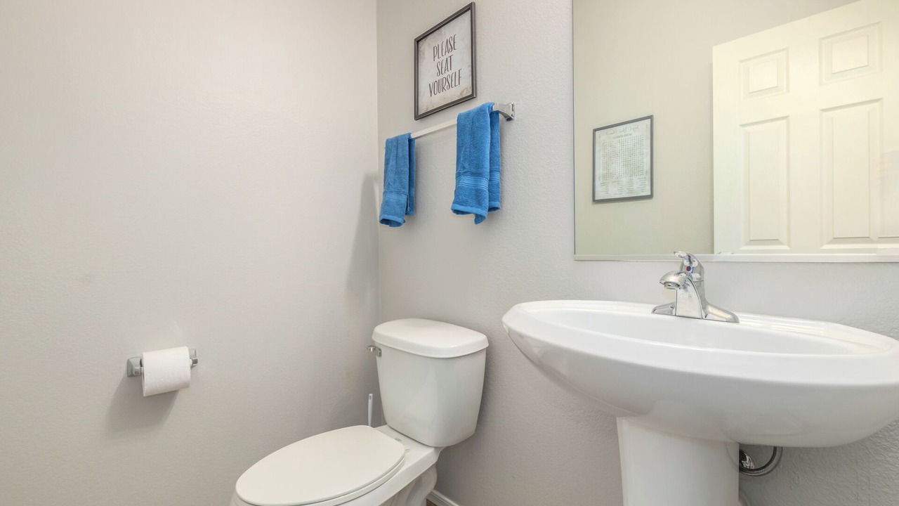 Photo of Bathroom in Royal Ranch