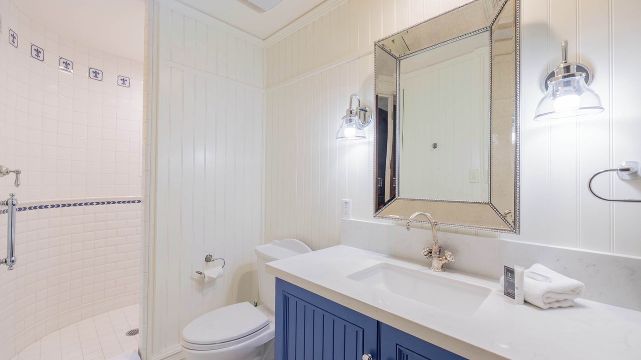 Photo of Bathroom in Pinnacle Peak