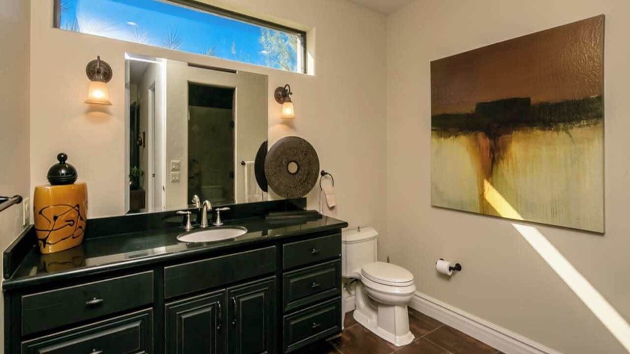 Photo of Bathroom in Parker Strip