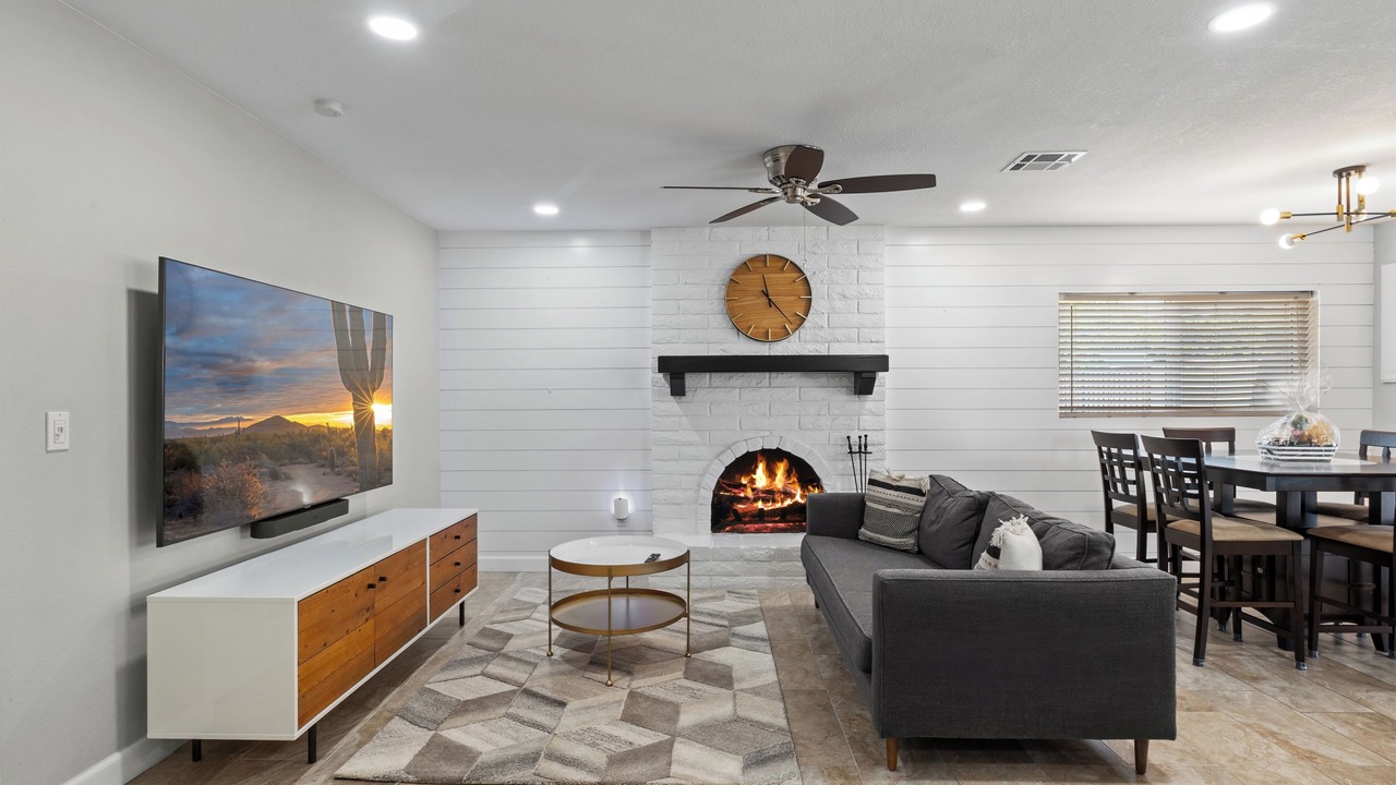 Photo of Livingroom in La Paz At Desert Springs