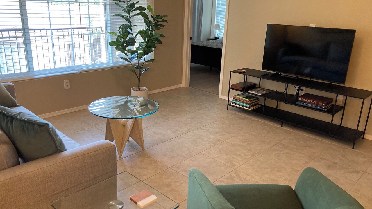 Photo of Livingroom in Oro Valley