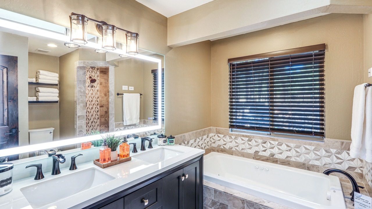 Photo of Bathroom in Williams