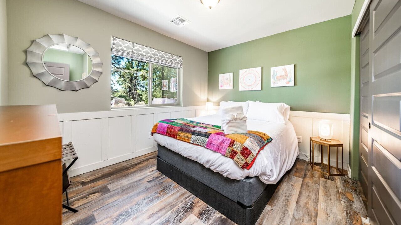 Photo of Bedroom in Mountainaire