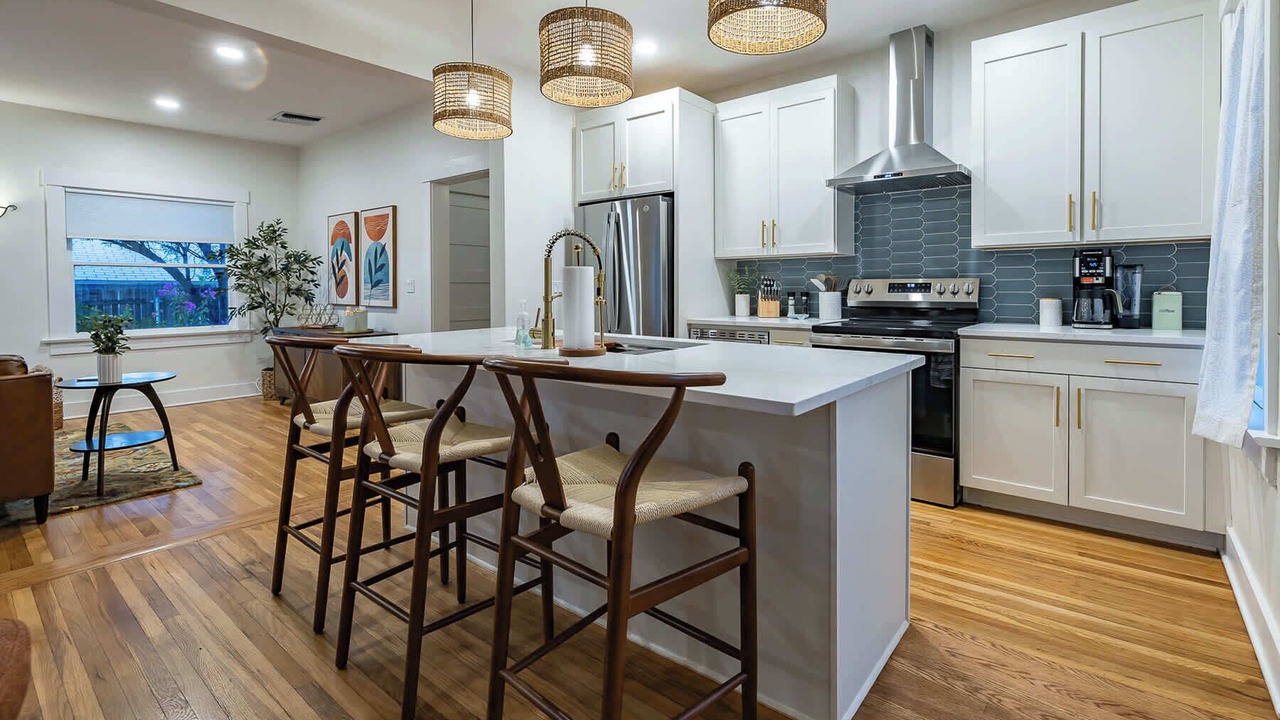 Photo of Kitchen in West University
