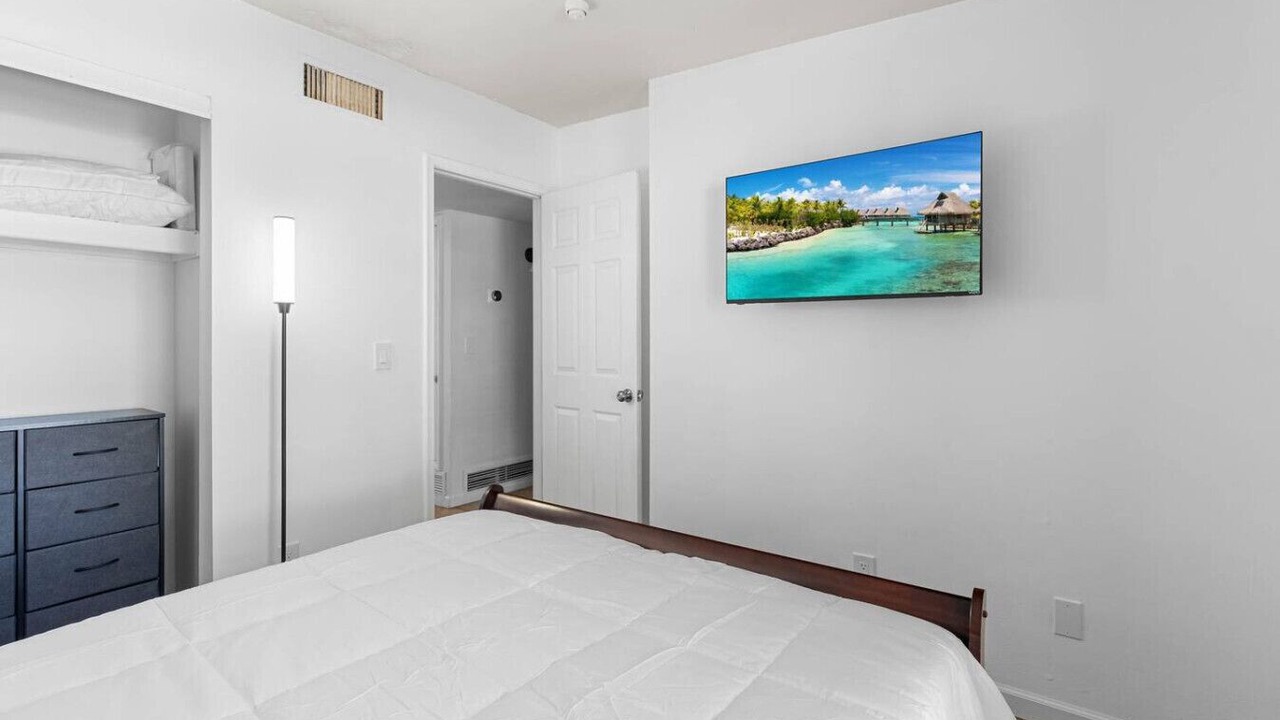 Photo of Bedroom in South Harrison