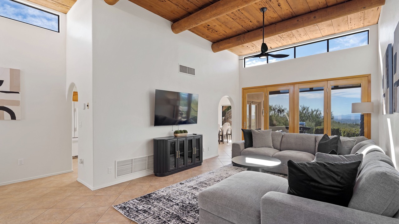 Photo of Livingroom in Tucson