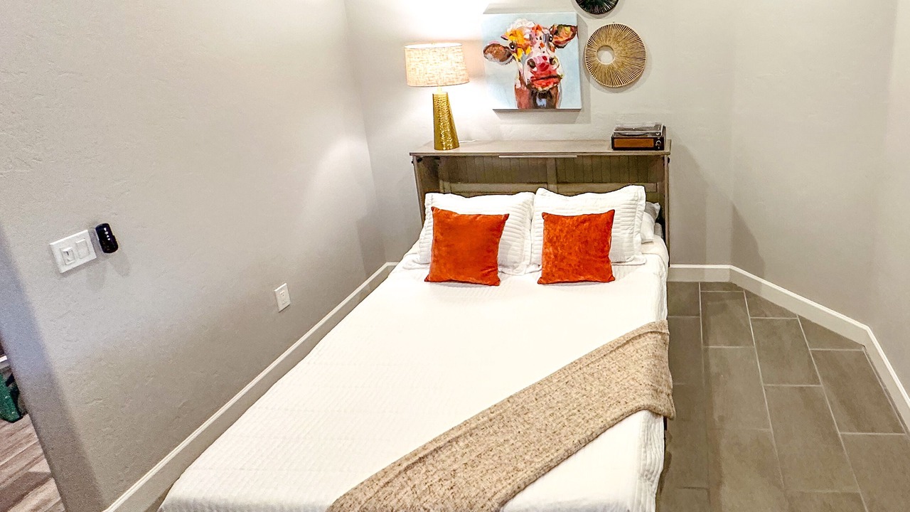 Photo of Bedroom in Rincon Heights