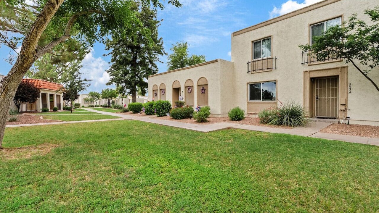 Photo of Outdoor in Park Scottsdale Four