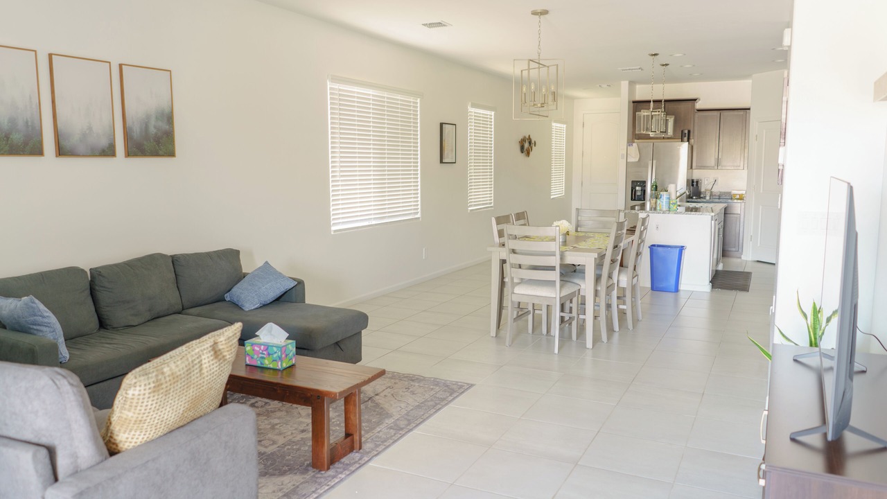 Photo of Livingroom in Tucson