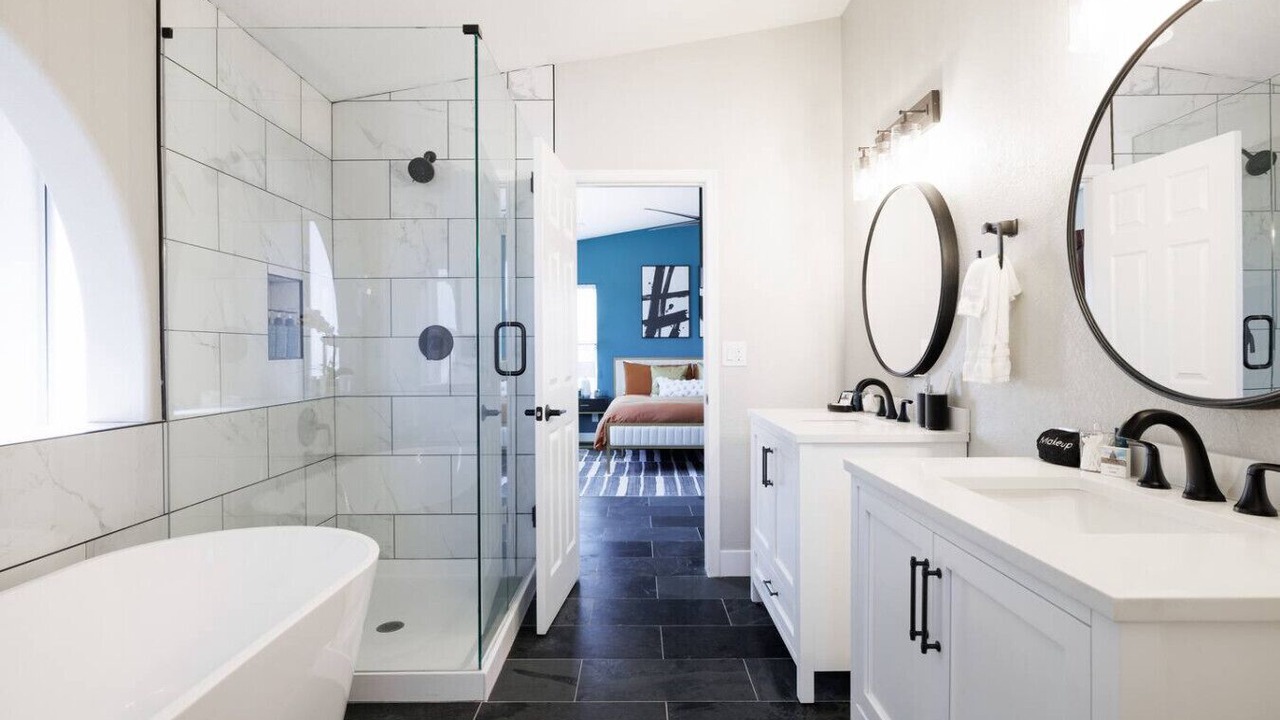 Photo of Bathroom in Paradise Park Vista
