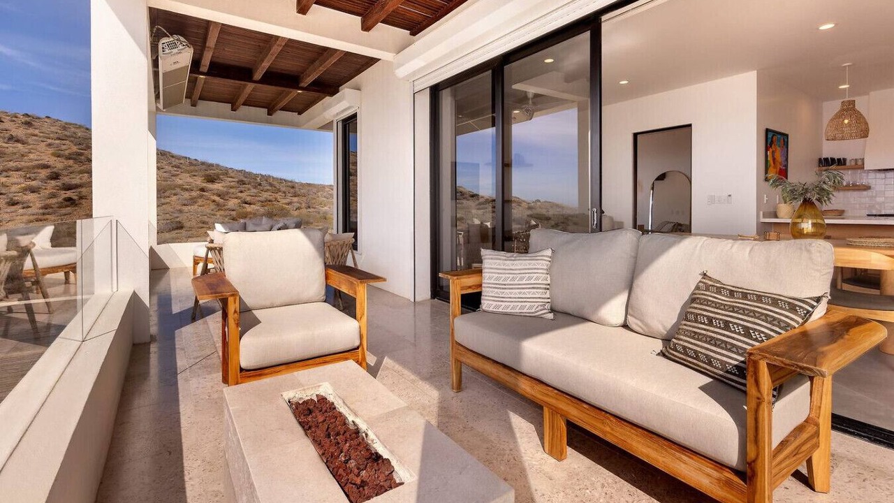 Photo of Livingroom in Cerritos