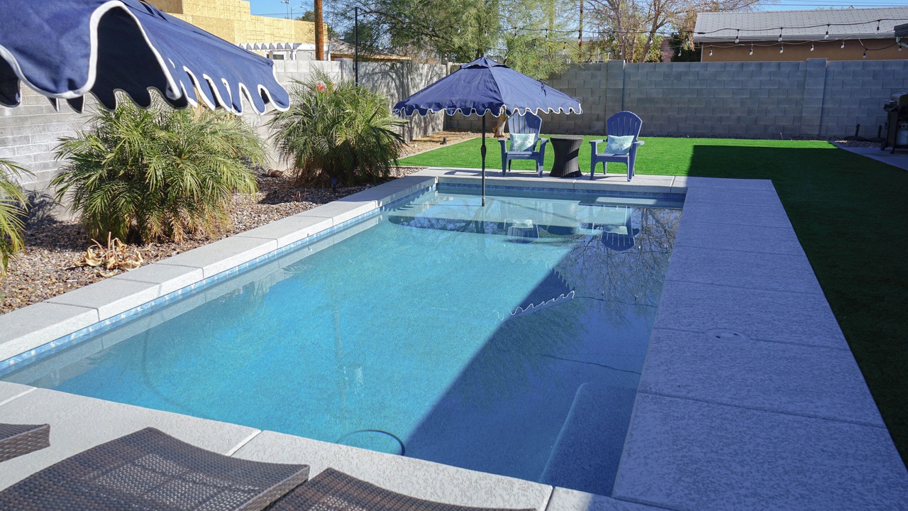 Photo of Outdoor in New Papago Parkway