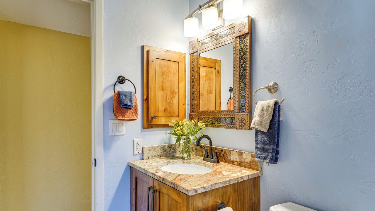 Photo of Bathroom in Gatewood Pointe Townhomes
