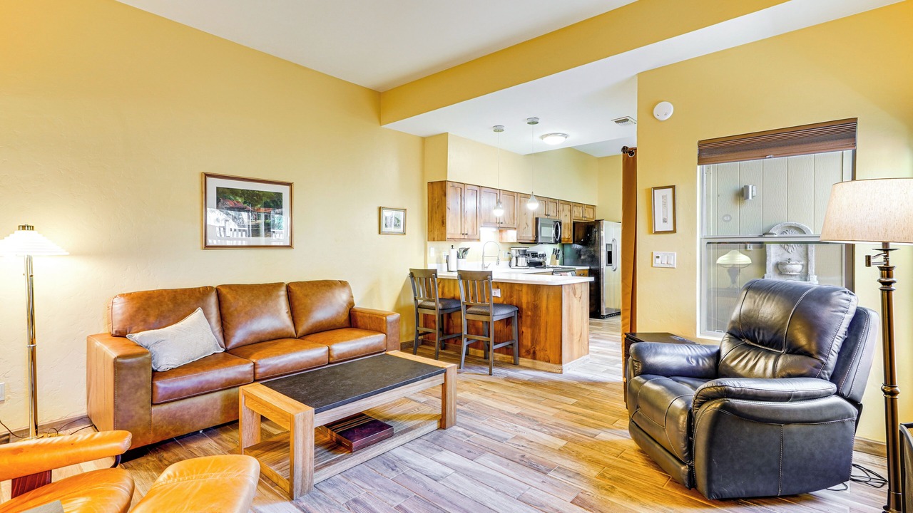 Photo of Livingroom in Gatewood Pointe Townhomes