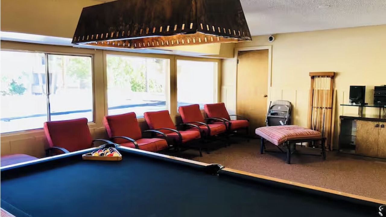 Photo of Bedroom in Entertainment District
