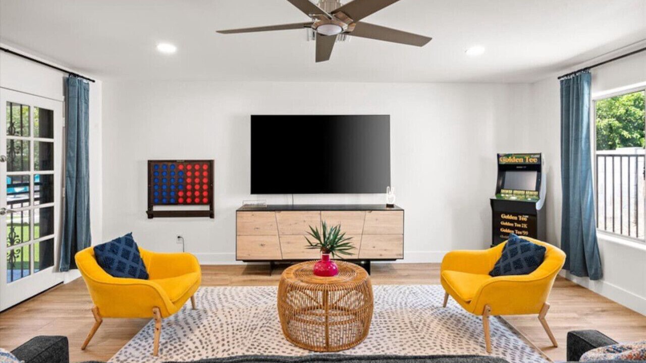 Photo of Livingroom in Shea North Estates