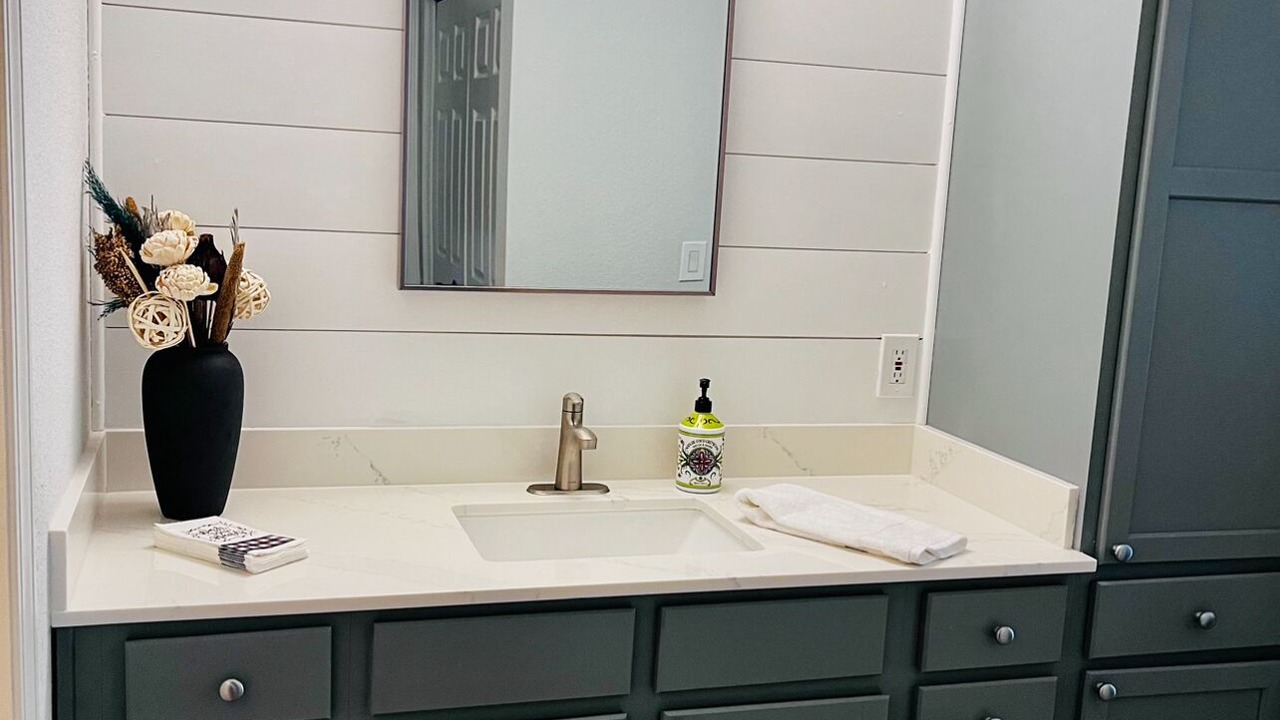 Photo of Bathroom in Desert Paradise Estates