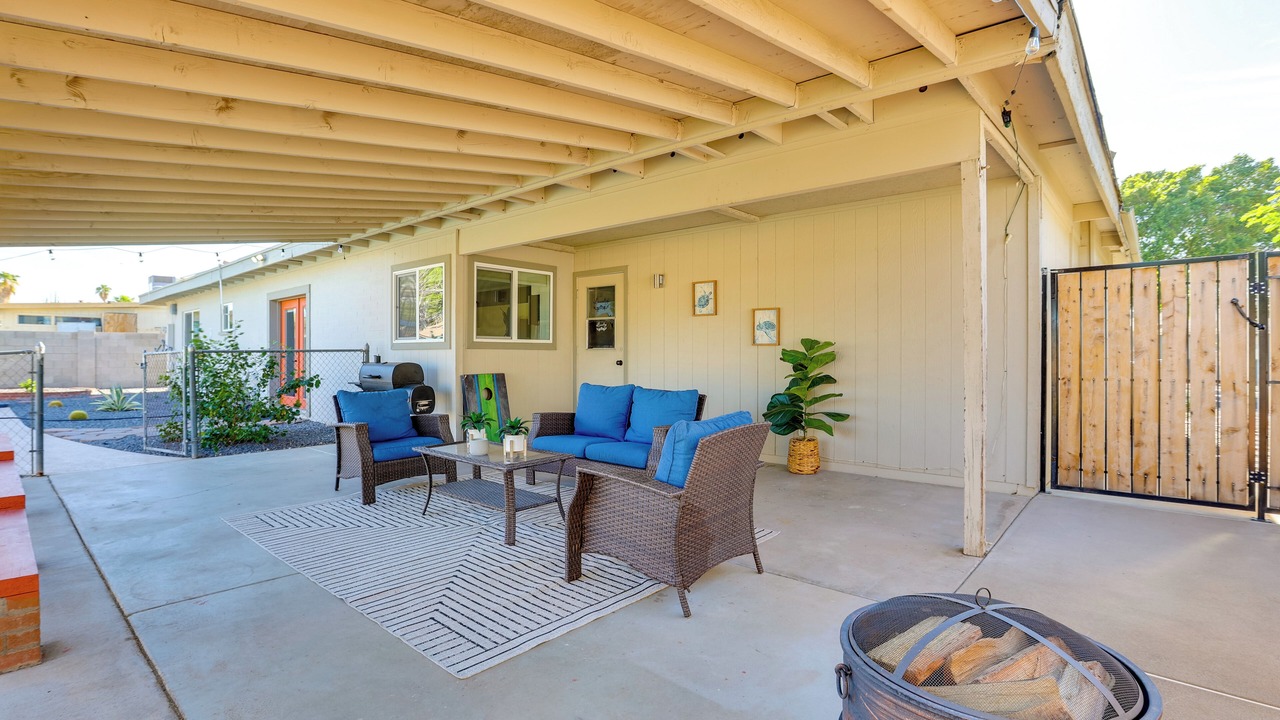 Photo of Patio Balcony in Peoria Ave Citizen's Group