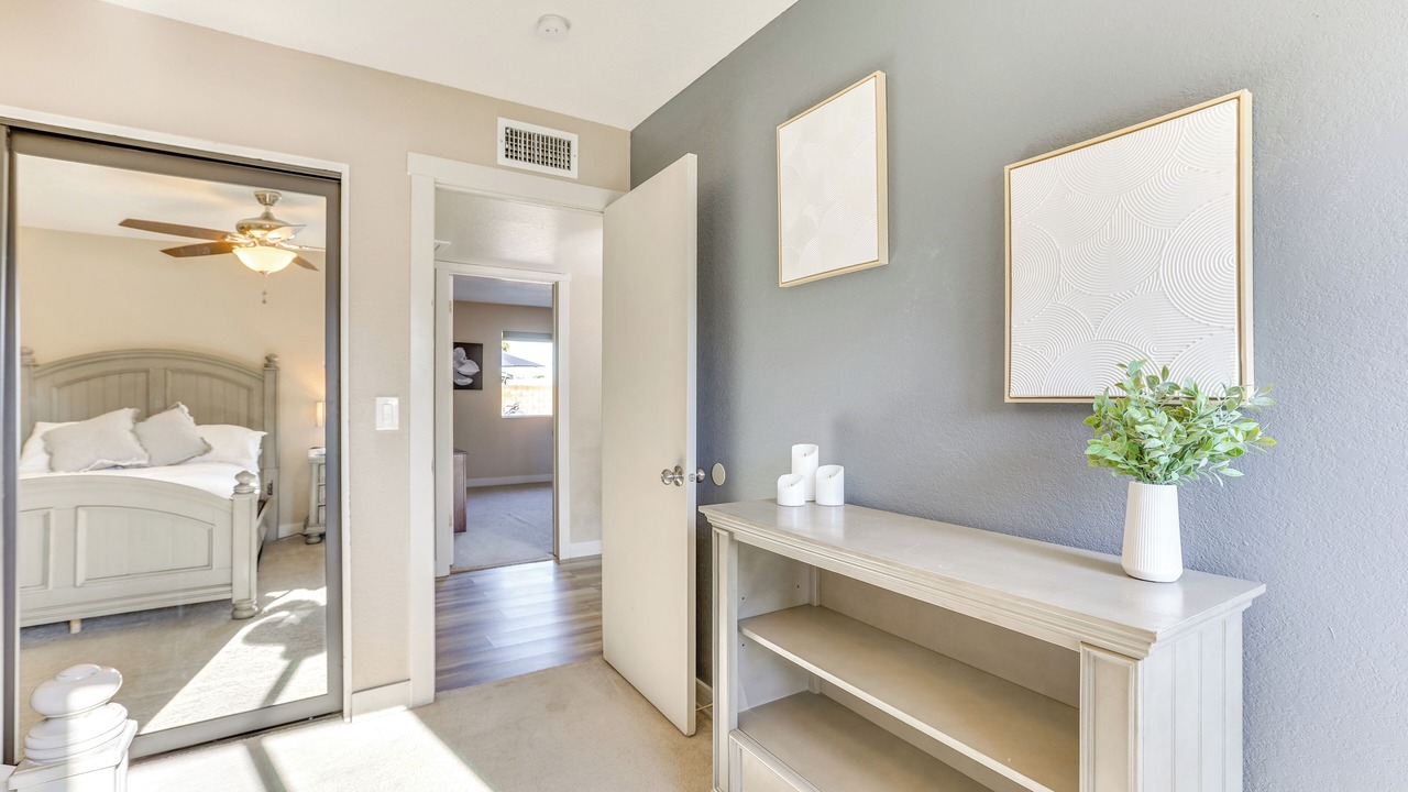 Photo of Bedroom in Peoria Ave Citizen's Group