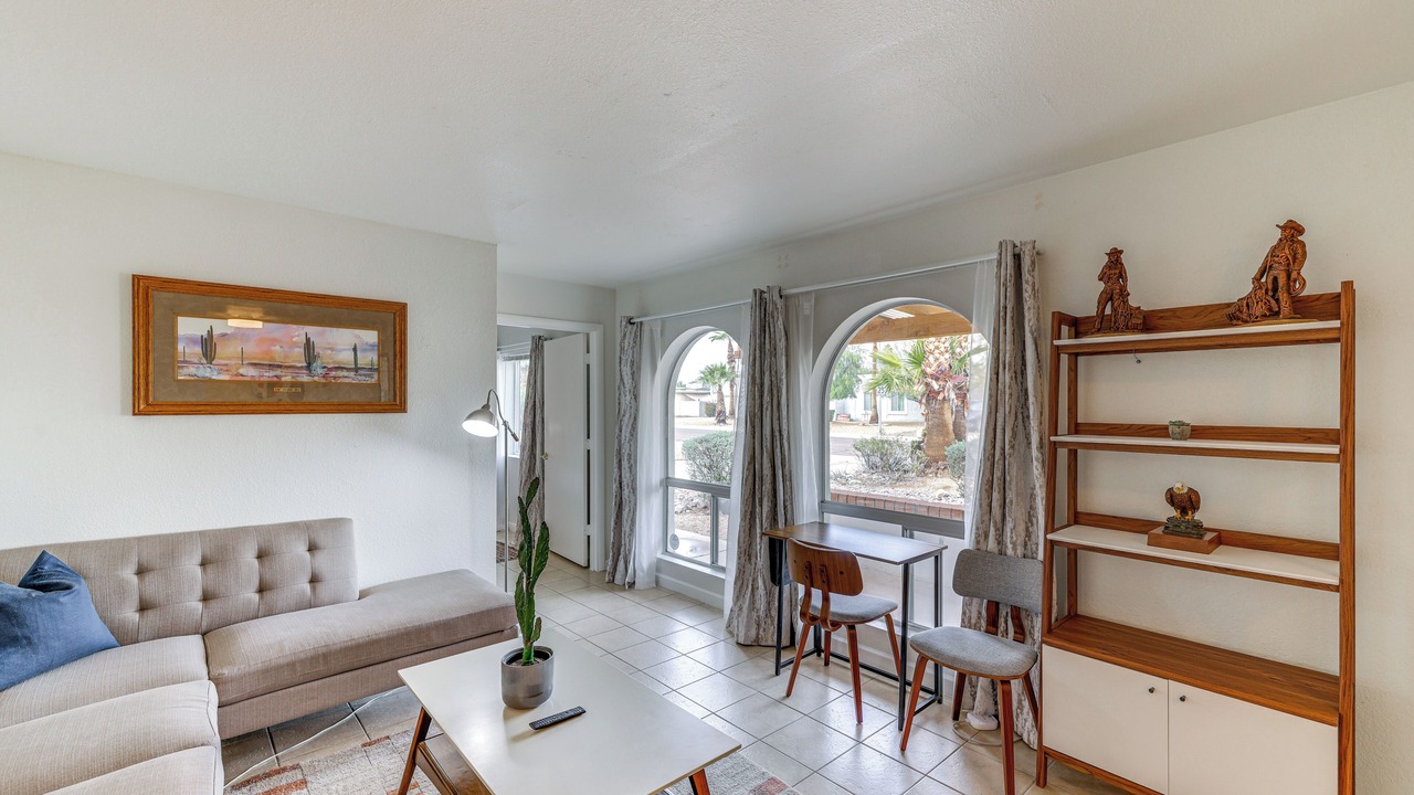 Photo of Bedroom in Raskin Estates
