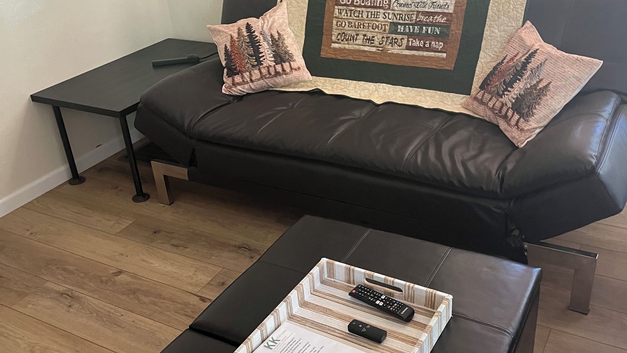 Photo of Livingroom in Strawberry