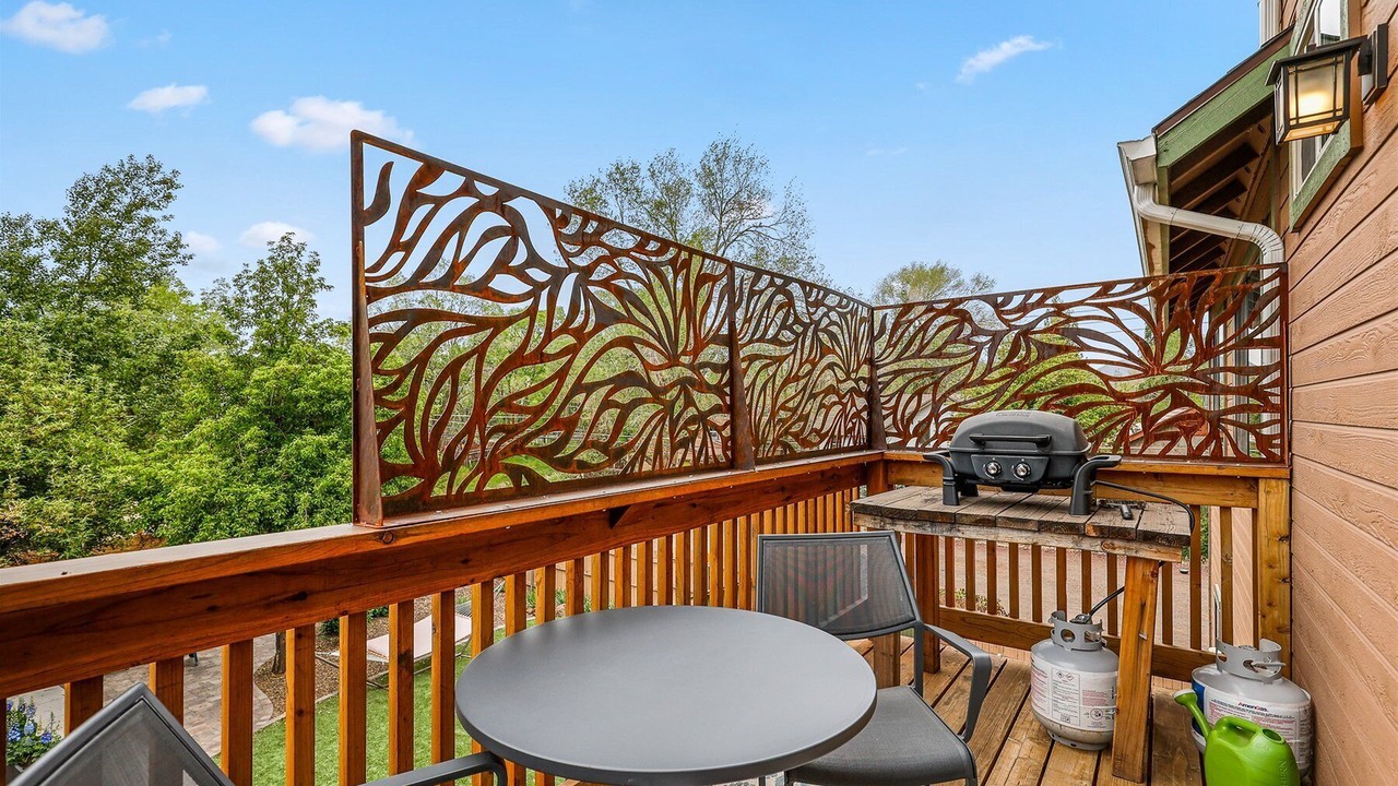 Photo of Outdoor in Southside