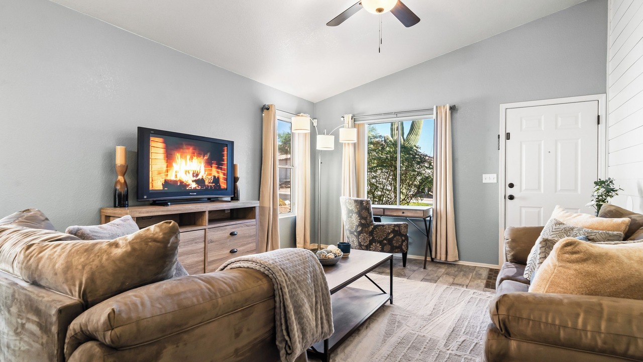 Photo of Livingroom in Quail Crossing