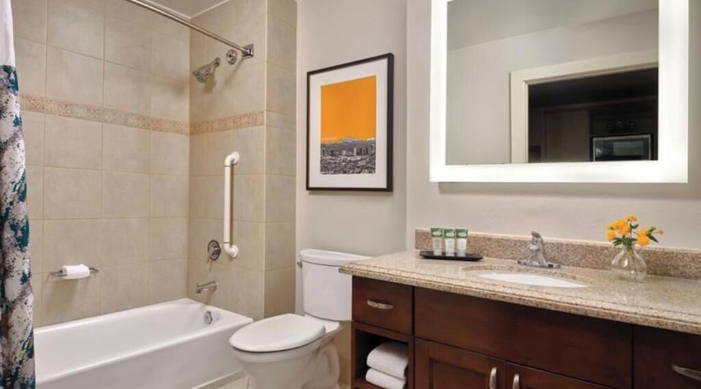 Photo of Bathroom in Desert Ridge
