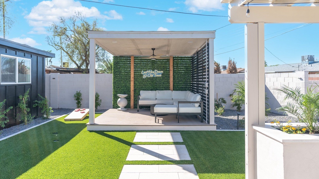 Photo of Outdoor in Village Grove