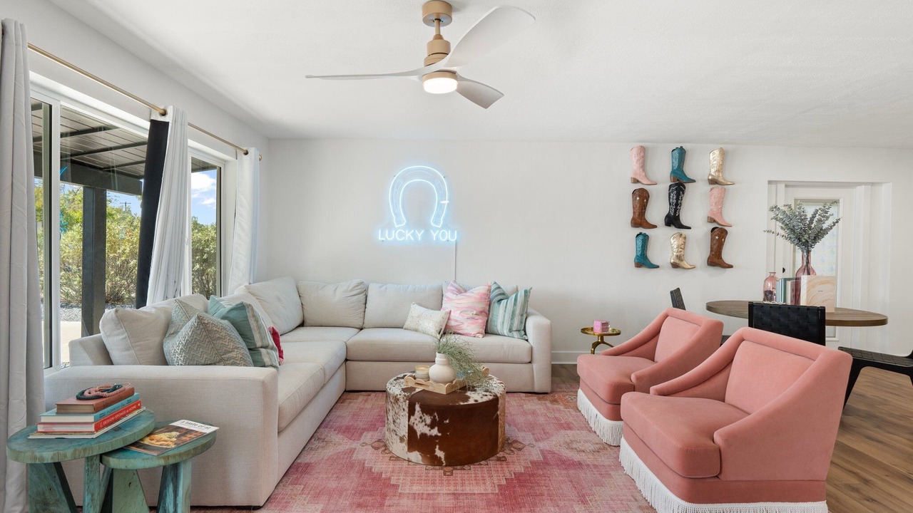 Photo of Livingroom in Village Grove