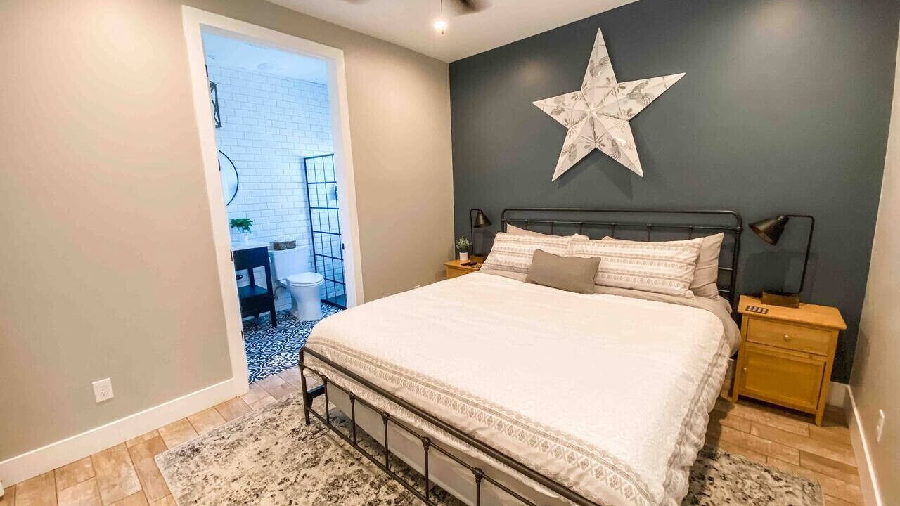 Photo of Bedroom in Camelback East
