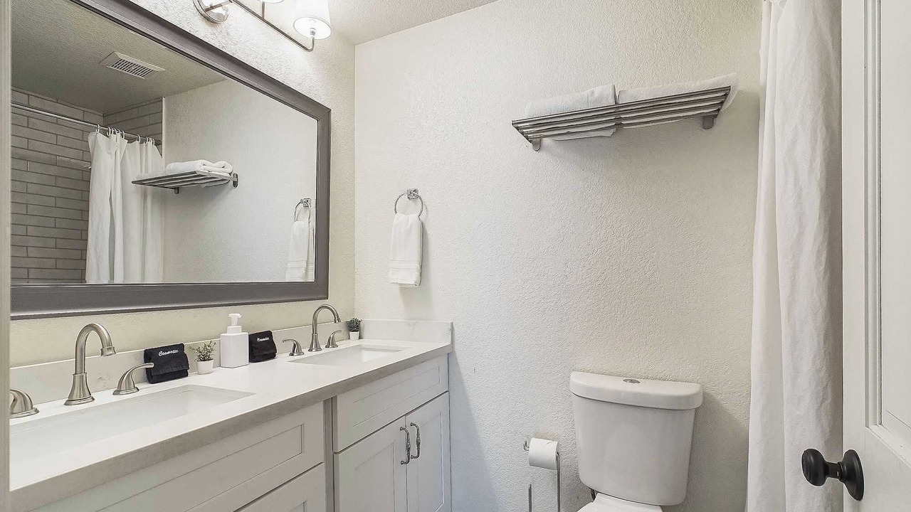 Photo of Bathroom in La Paz At Desert Springs