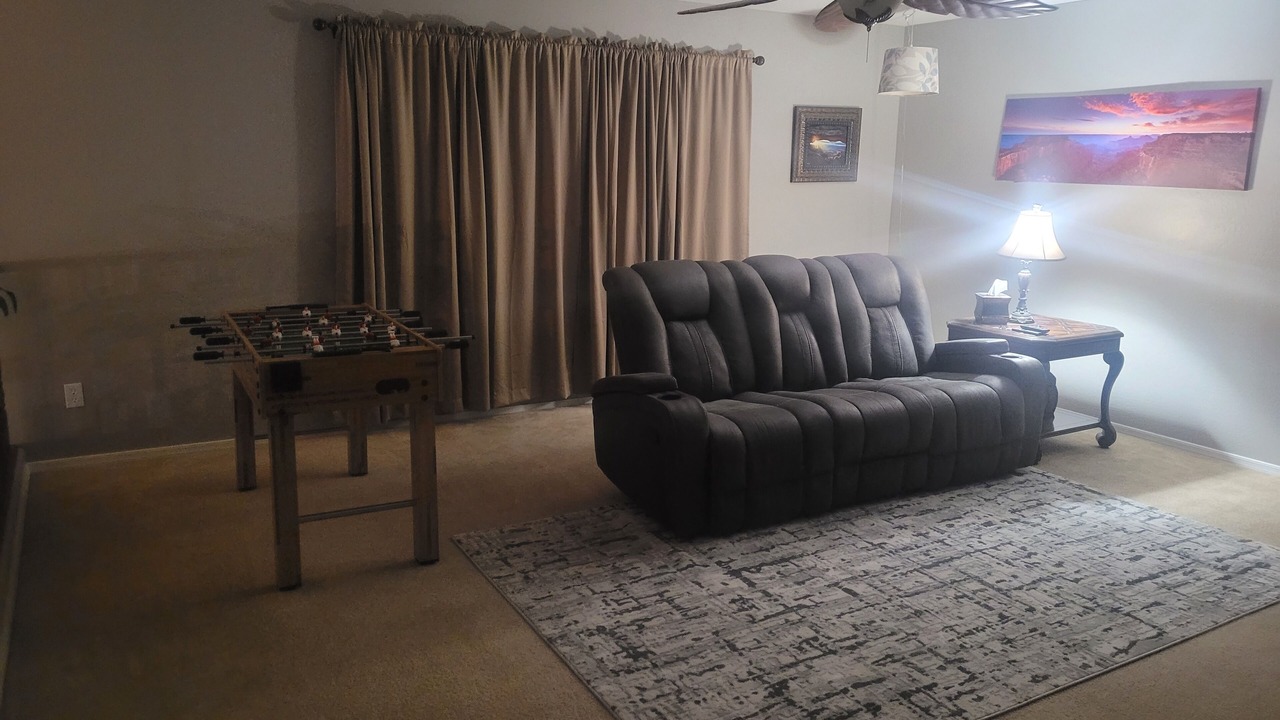 Photo of Livingroom in Greer Ranch