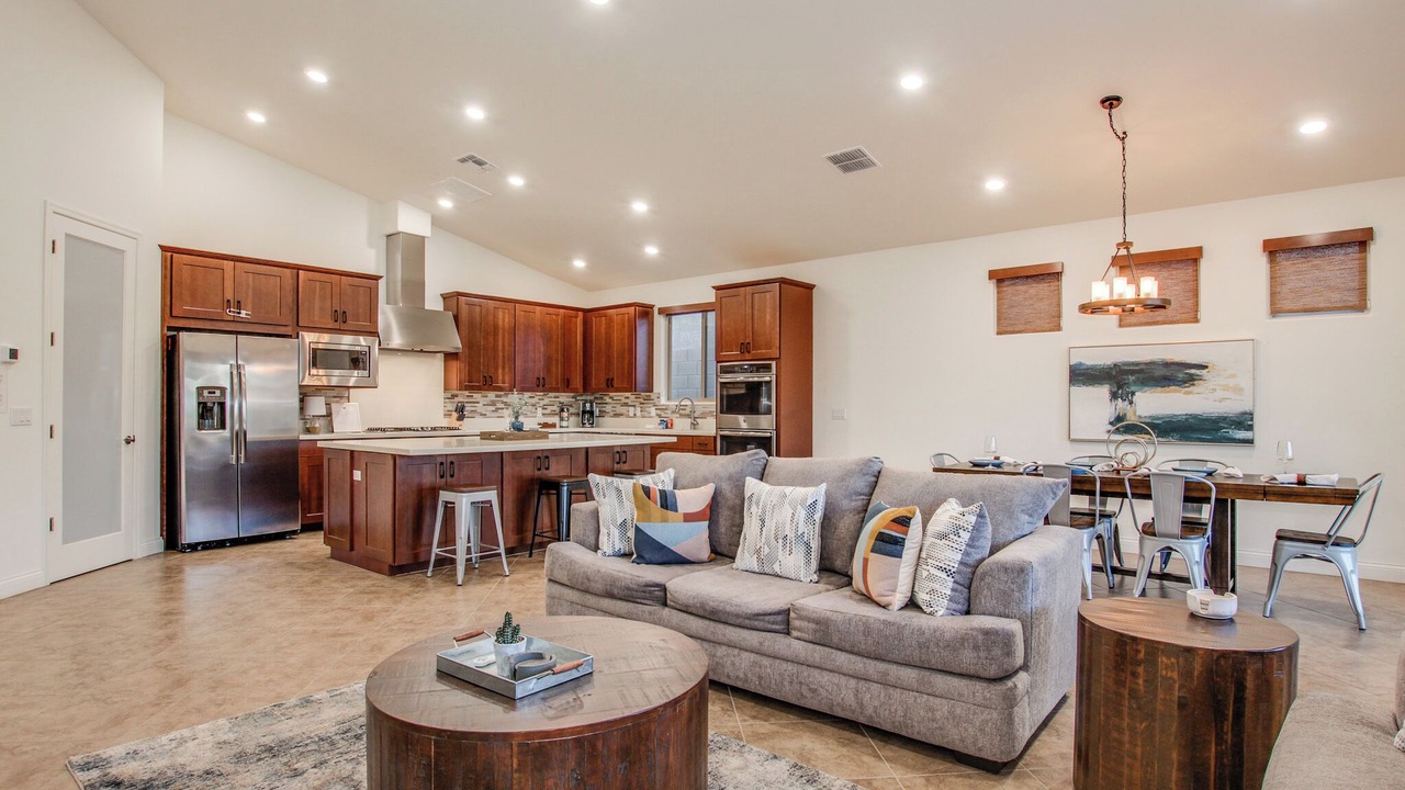 Photo of Bedroom in Dove Mountain