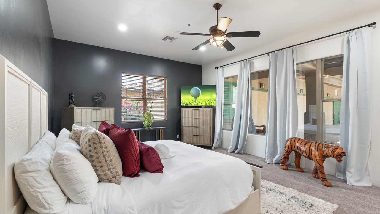 Photo of Bedroom in Central Scottsdale