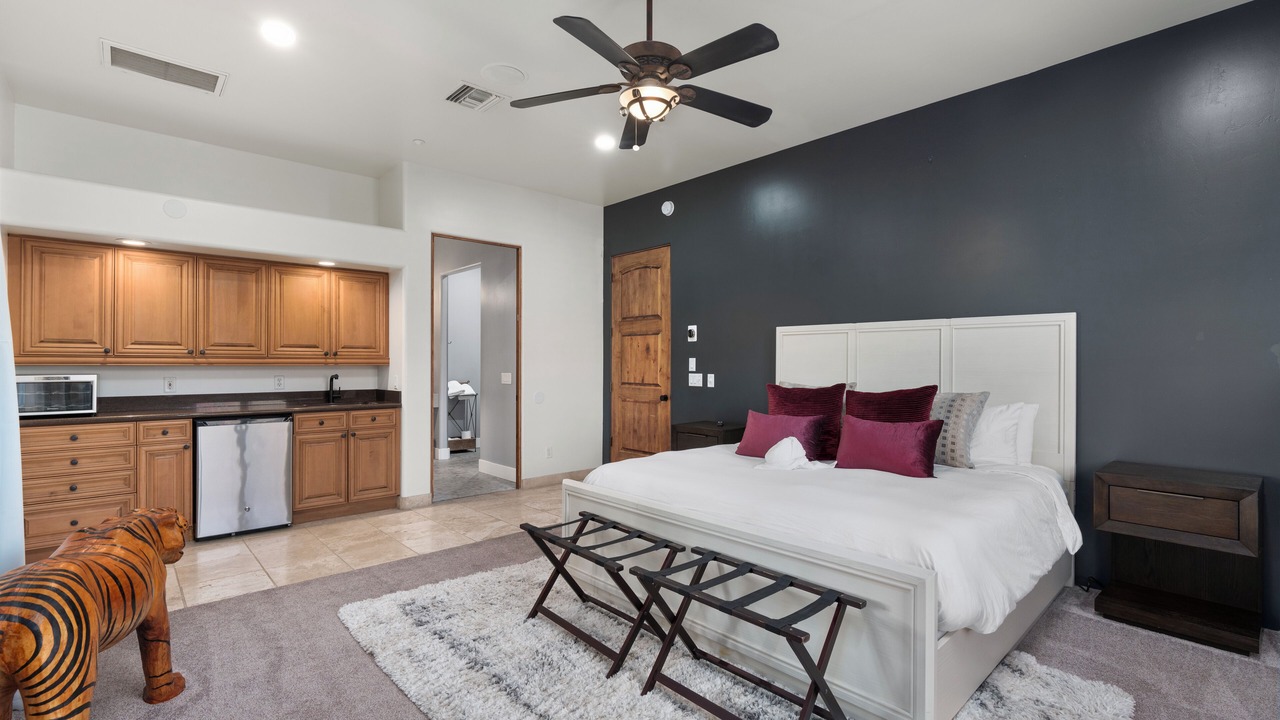 Photo of Bedroom in Central Scottsdale