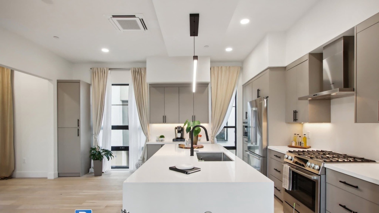 Photo of Kitchen in New Papago Parkway