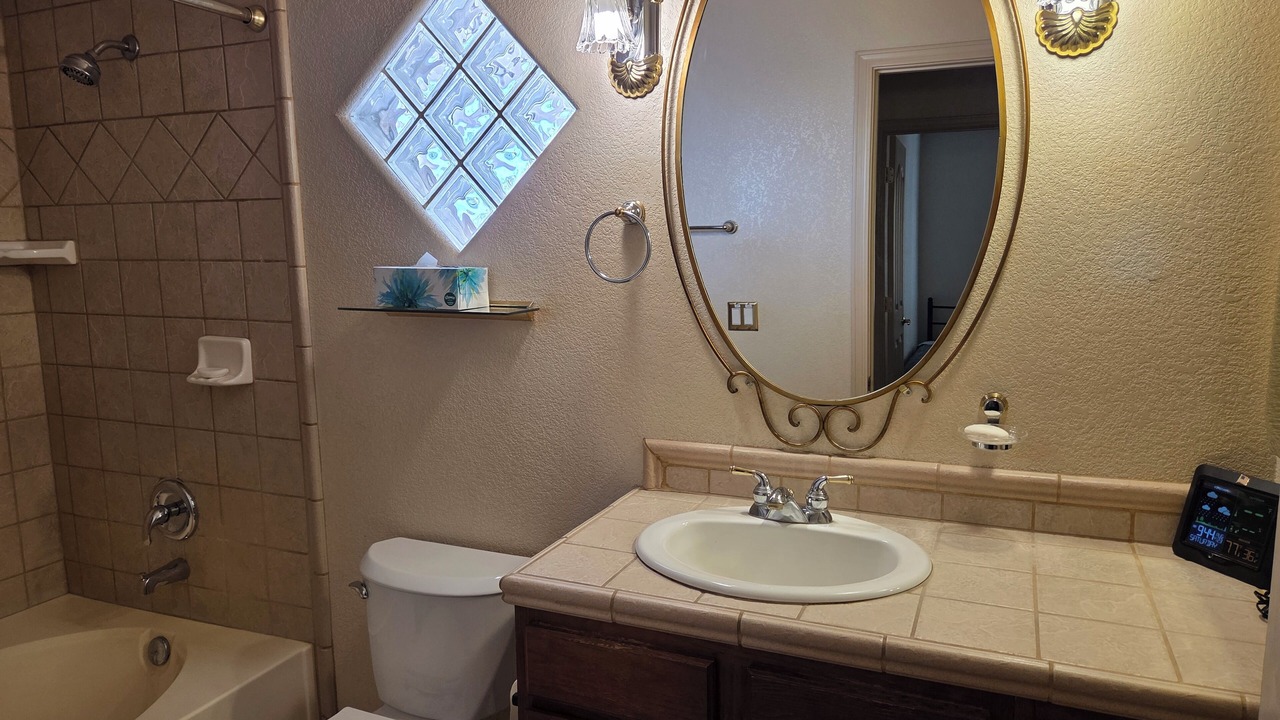 Photo of Bathroom in Sunridge Estates